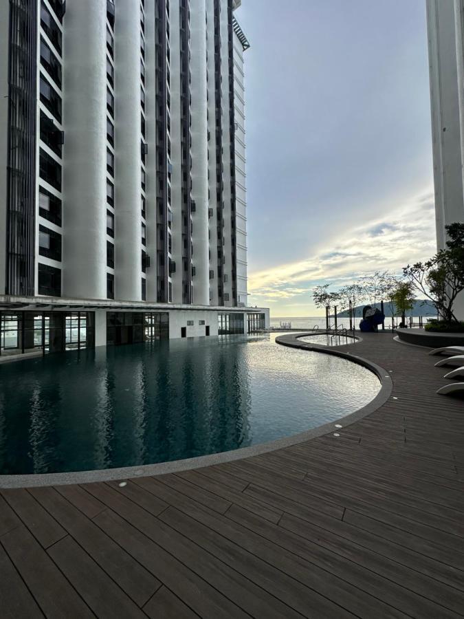 Sea View The Shore Luxury Newly Renovated Homestay Kota Kinabalu Exterior photo