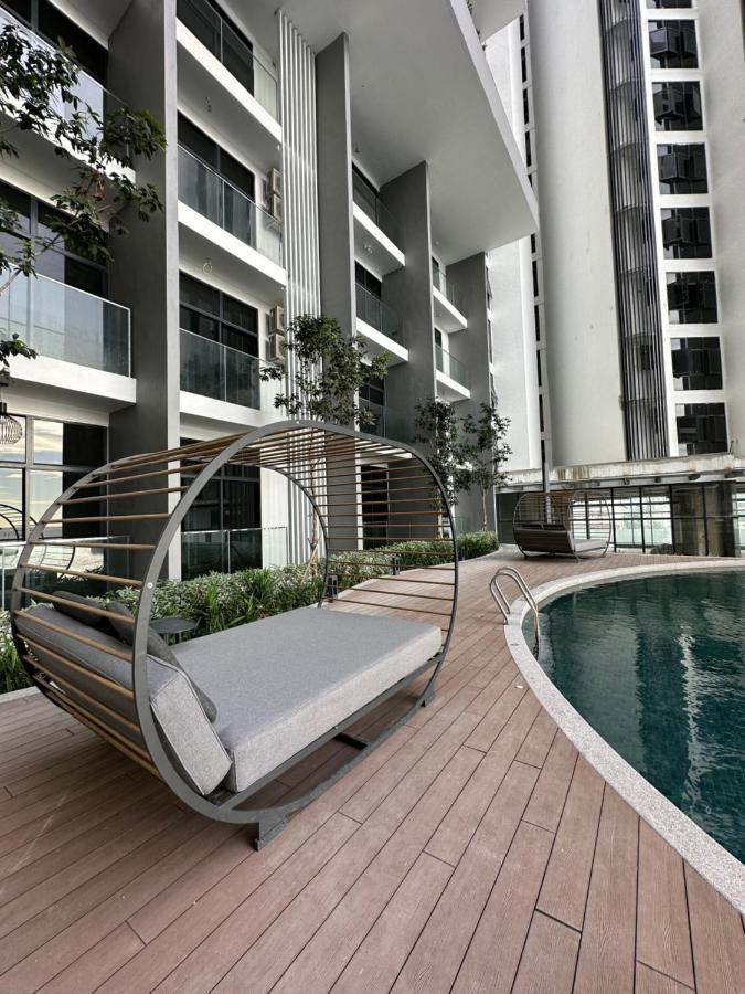 Sea View The Shore Luxury Newly Renovated Homestay Kota Kinabalu Exterior photo